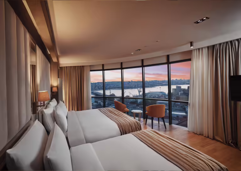 Grand Galata Hotel Deluxe Sea View Room 03