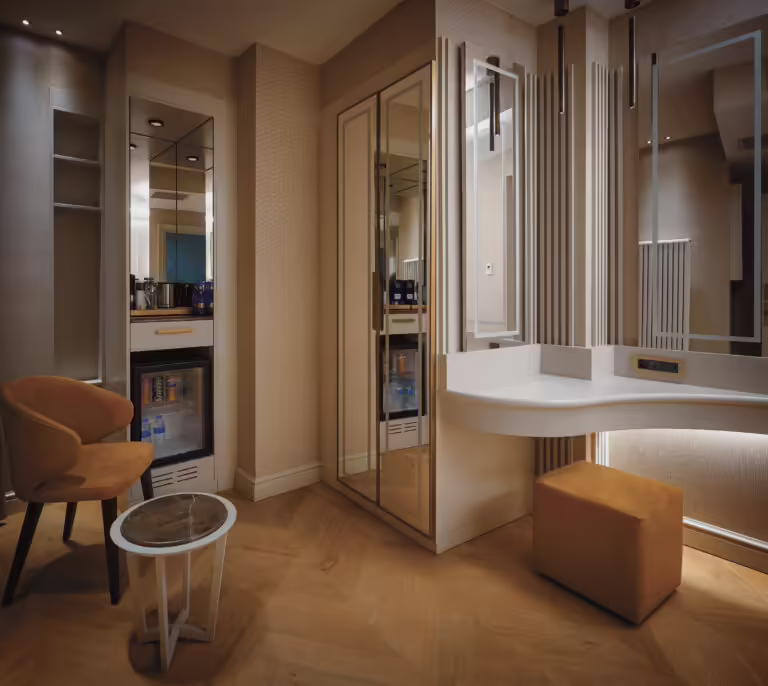 Grand Galata Hotel Deluxe Sea View Room 04